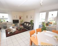 Wohnzimmer 1 OG links