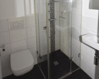 Gästebad mit Dusche